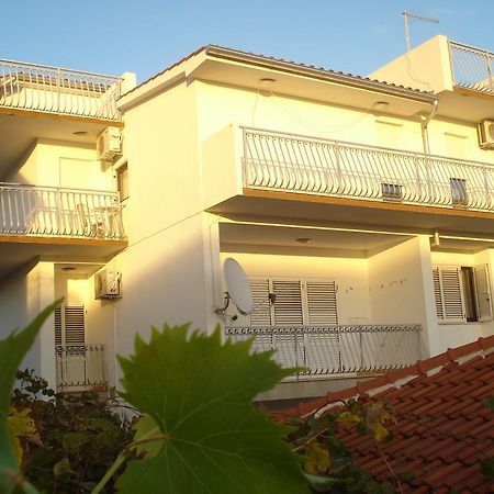 Apartments Nikolas Vodice Eksteriør billede