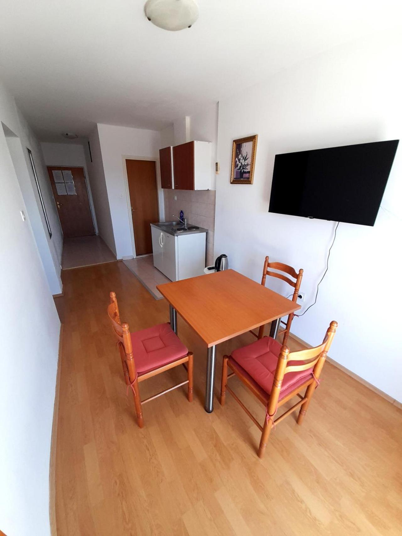 Apartments Nikolas Vodice Eksteriør billede