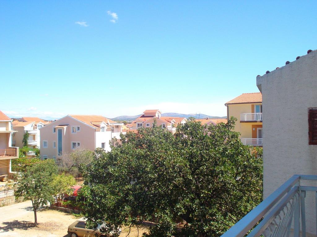 Apartments Nikolas Vodice Eksteriør billede